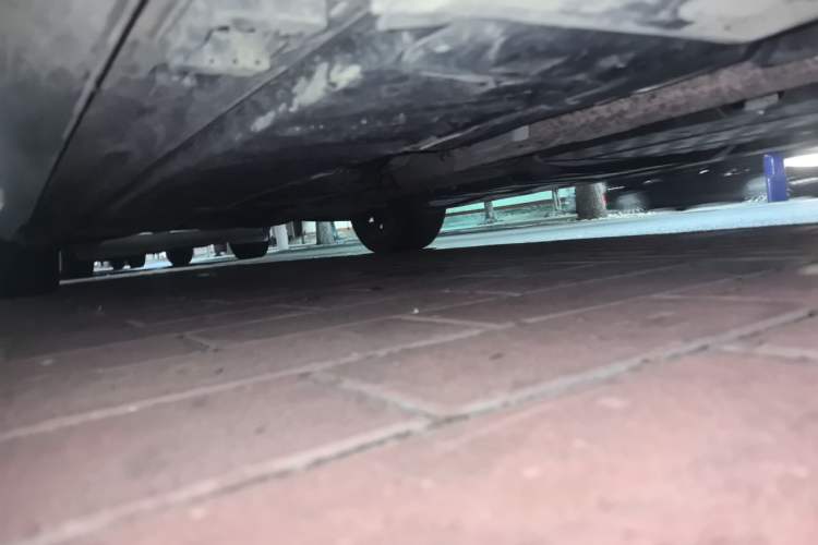Used Mercedes-Benz E-Class 2016 E 200 L Sport Edition Chassis Front Right