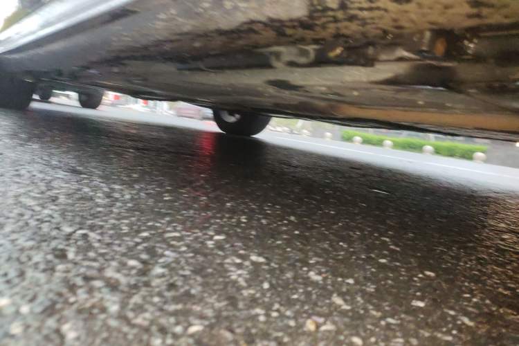Used Mercedes-Benz E-Class 2016 E 200 L Sport Edition Chassis Front Right
