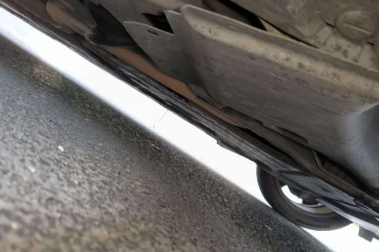Used Mercedes-Benz E-Class 2016 E 200 L Sport Edition Chassis Front Right