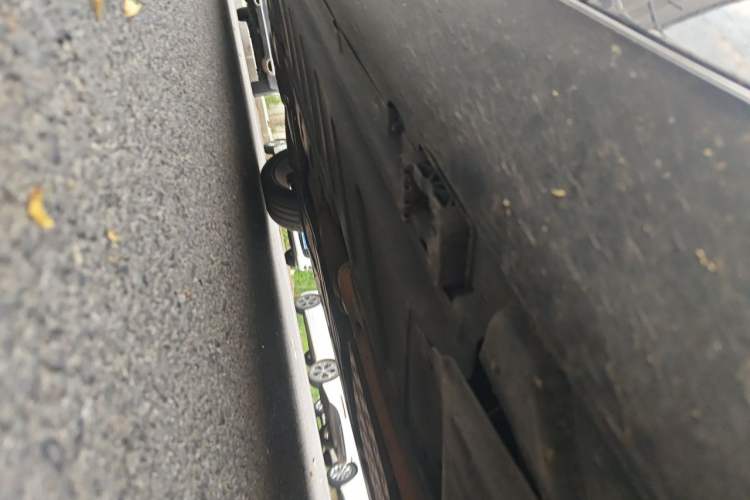 Used Mercedes-Benz E-Class 2016 E 300 L Luxury Model Chassis Front Right