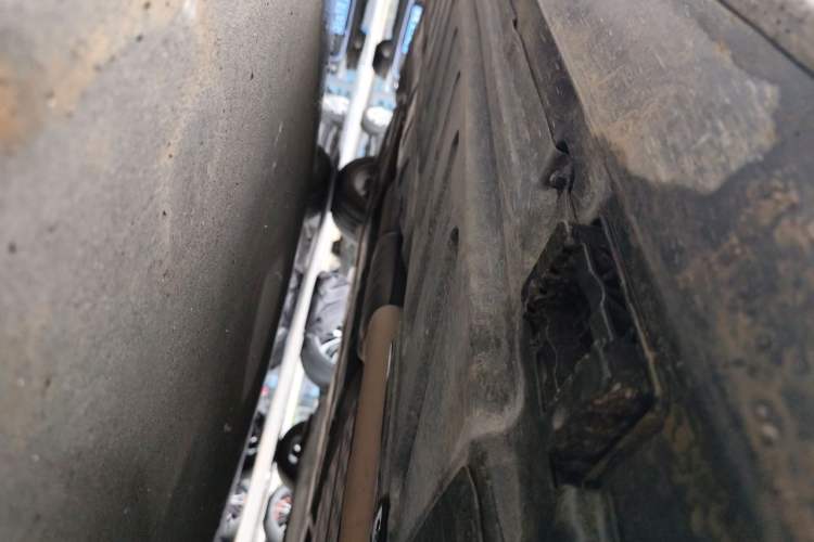 Used Mercedes-Benz E-Class 2016 E 200 L Sport Edition Chassis Front Right