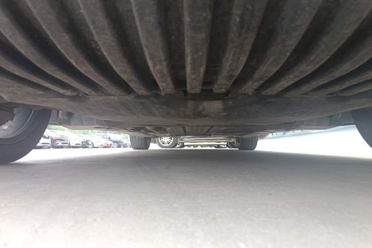 Used Mercedes-Benz E-Class 2016 E 200 L Chassis Front