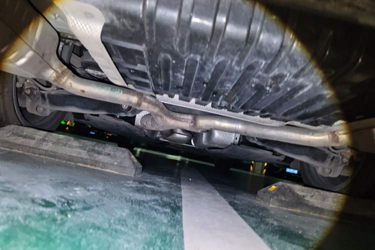 Used Mercedes-Benz E-Class 2016 E 200 L Chassis Rear