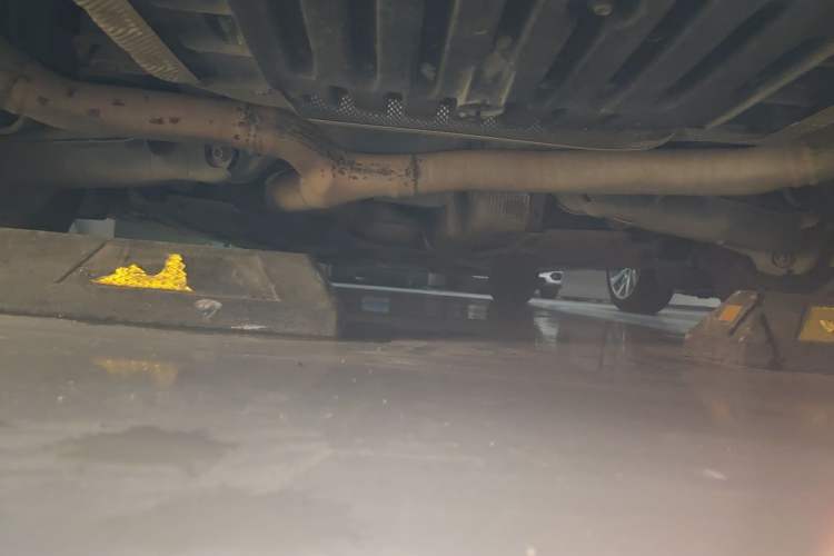 Used Mercedes-Benz E-Class 2016 E 200 L Chassis Rear
