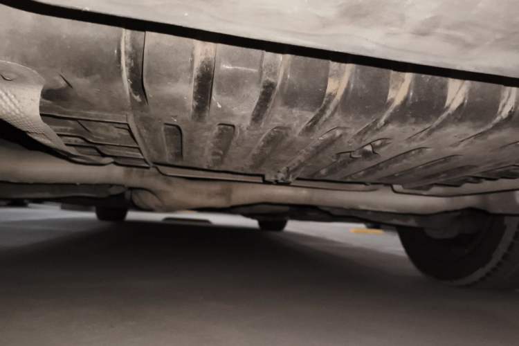 Used Mercedes-Benz E-Class 2016 E 200 L Chassis Rear