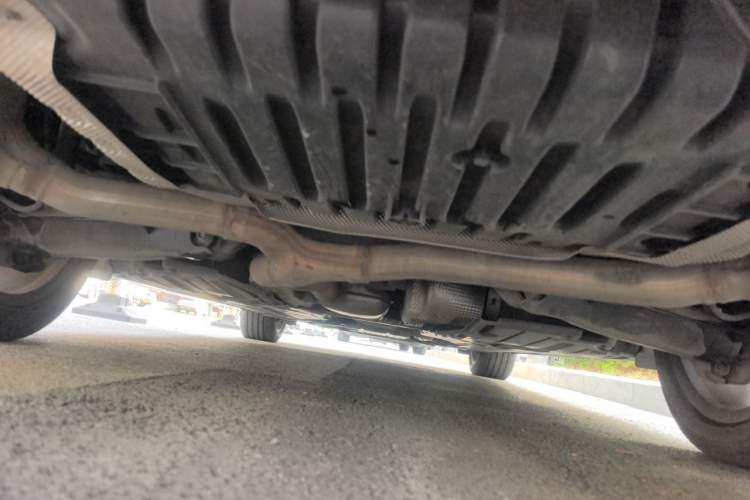Used Mercedes-Benz E-Class 2016 E 200 L Sport Edition Chassis Rear