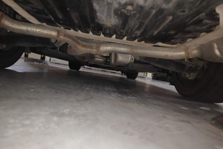 Used Mercedes-Benz E-Class 2016 E 200 L Chassis Rear
