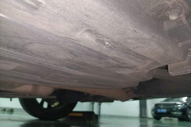 Used Mercedes-Benz E-Class 2016 E 200 L Chassis Rear Left