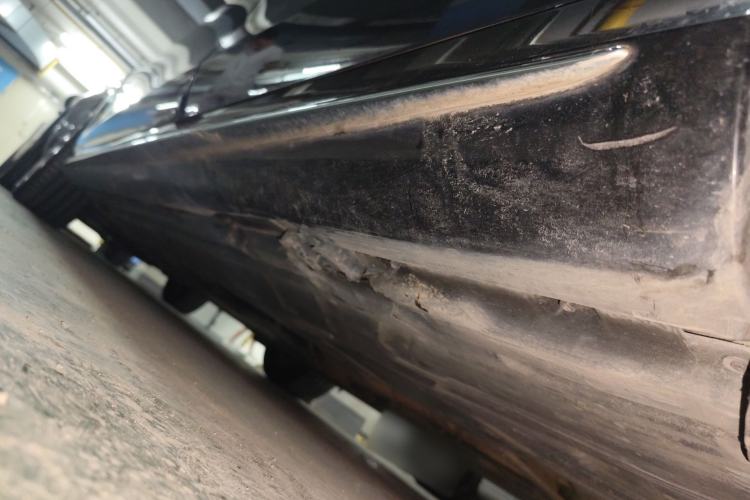 Used Mercedes-Benz E-Class 2016 E 200 L Sport Edition Chassis Rear Left