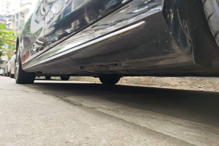 Used Mercedes-Benz E-Class 2016 E 200 L Sport Edition Chassis Rear Left