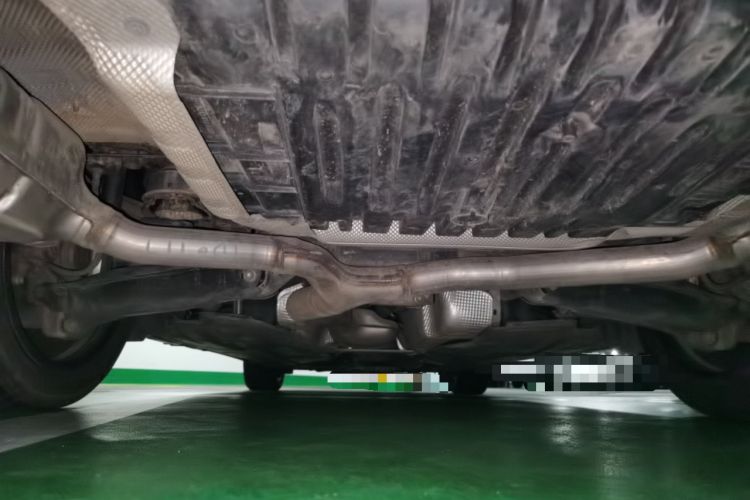 Used Mercedes-Benz E-Class 2016 E 200 L Chassis Rear