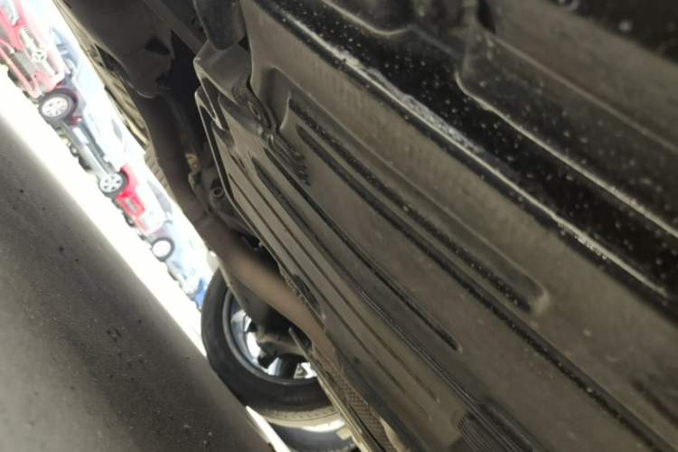 Used Mercedes-Benz E-Class 2016 E 200 L Chassis Rear Right