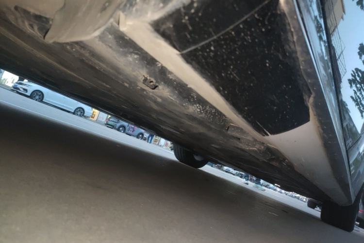 Used Mercedes-Benz E-Class 2016 E 200 L Sport Edition Chassis Rear Right