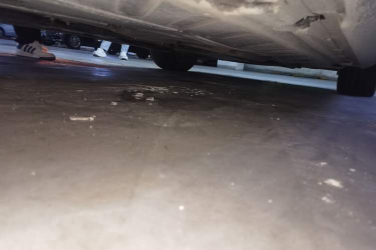 Used Mercedes-Benz E-Class 2016 E 300 L Sporty and Stylish Model Chassis Rear Right