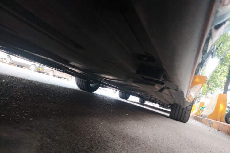Used Mercedes-Benz E-Class 2016 E 300 L Stylish Model Chassis Rear Right