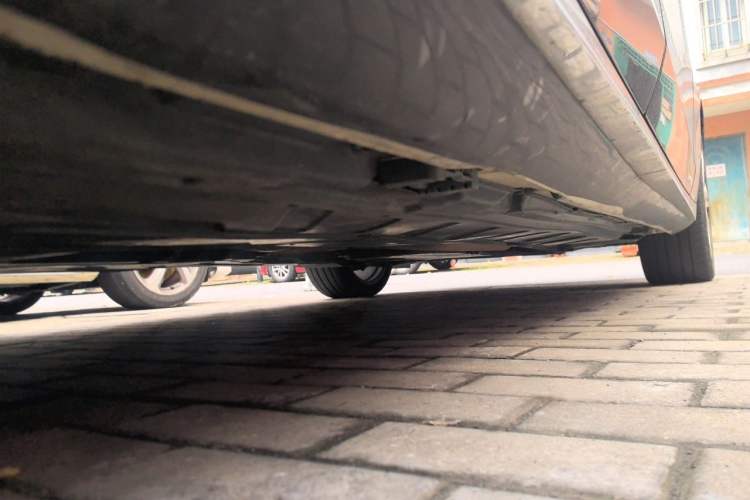 Used Mercedes-Benz E-Class 2016 E 300 L Sporty and Stylish Model Chassis Rear Right