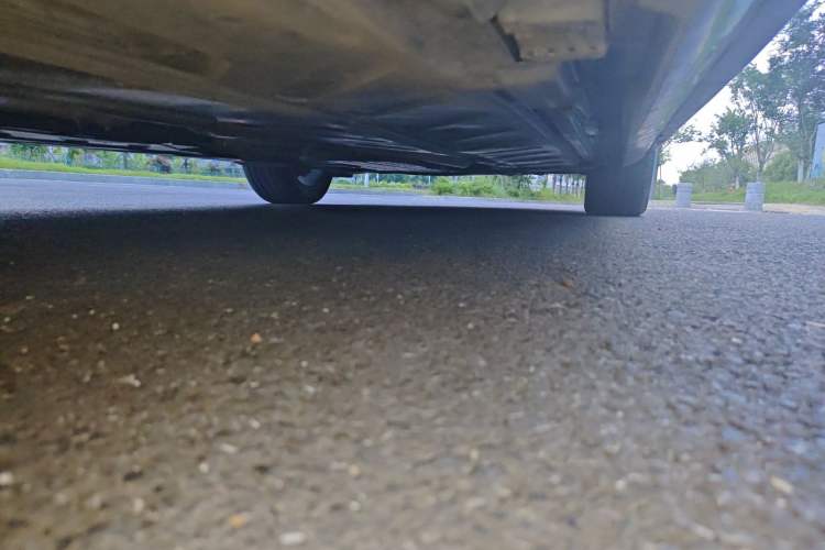 Used Mercedes-Benz E-Class 2016 E 200 L Sport Edition Chassis Rear Right