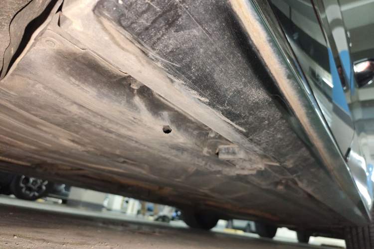 Used Mercedes-Benz E-Class 2016 E 200 L Sport Edition Chassis Rear Right