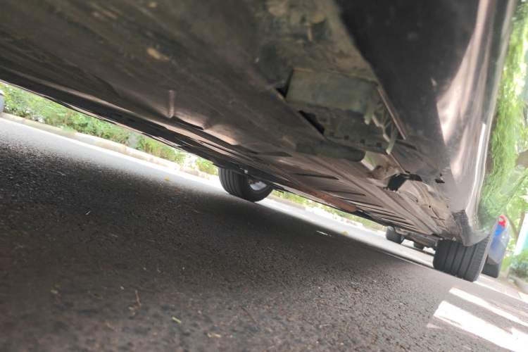 Used Mercedes-Benz E-Class 2016 E 200 L Chassis Rear Right