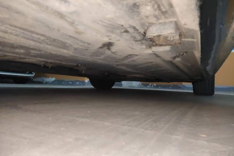 Used Mercedes-Benz E-Class 2016 E 200 L Sport Edition Chassis Rear Right
