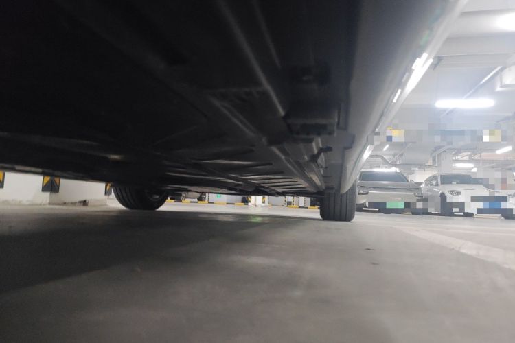 Used Mercedes-Benz E-Class 2016 E 300 L Stylish Model Chassis Rear Right