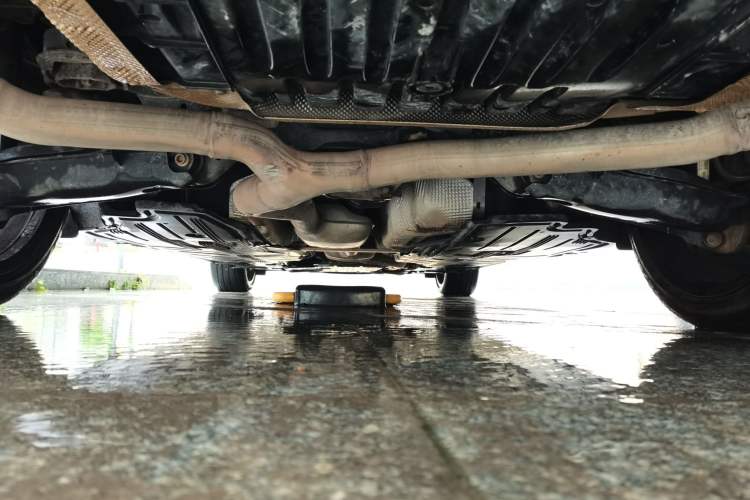 Used Mercedes-Benz E-Class 2016 E 300 L Luxury Model Chassis Rear