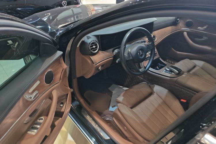 Used Mercedes-Benz E-Class 2016 E 200 L Driver Seat
