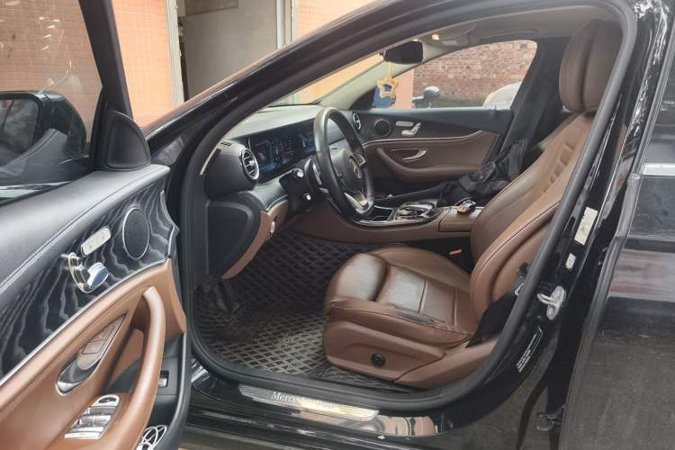 Used Mercedes-Benz E-Class 2016 E 200 L Sport Edition Driver Seat
