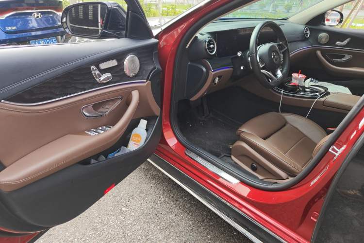 Used Mercedes-Benz E-Class 2016 E 200 L Sport Edition Driver Seat