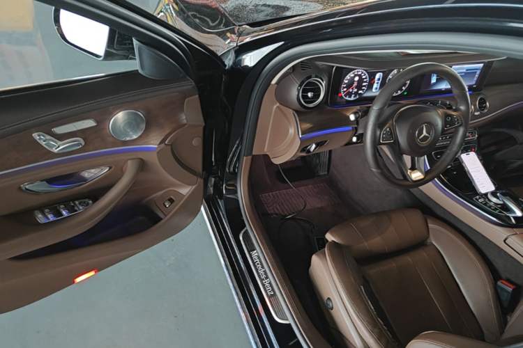 Used Mercedes-Benz E-Class 2016 E 200 L Driver Seat