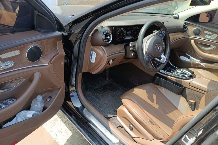 Used Mercedes-Benz E-Class 2016 E 300 L Stylish Model Driver Seat