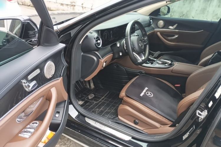 Used Mercedes-Benz E-Class 2016 E 200 L Sport Edition Driver Seat