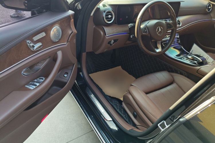 Used Mercedes-Benz E-Class 2016 E 200 L Driver Seat