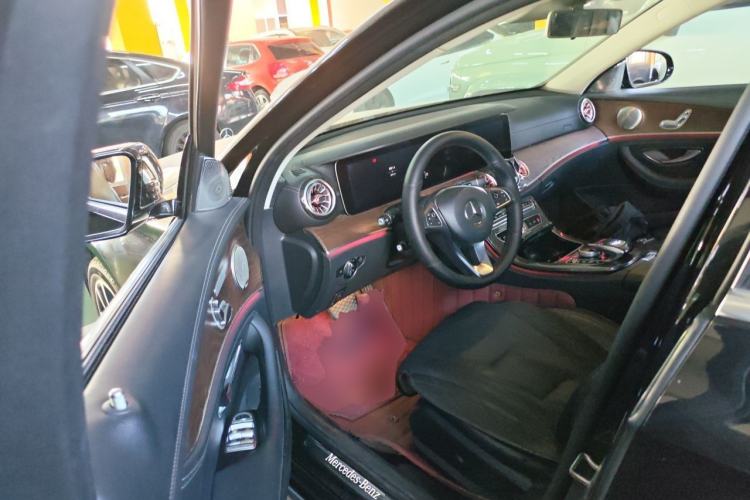 Used Mercedes-Benz E-Class 2016 E 200 L Driver Seat