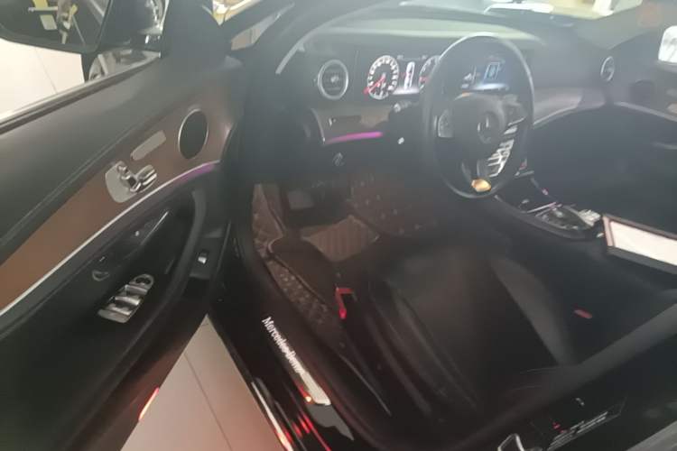 Used Mercedes-Benz E-Class 2016 E 300 L Luxury Model Driver Seat