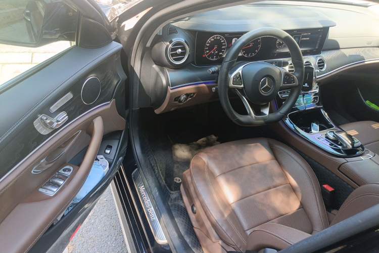 Used Mercedes-Benz E-Class 2016 E 300 L Sporty and Stylish Model Driver Seat