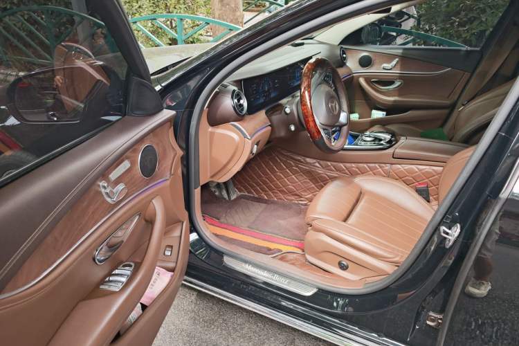 Used Mercedes-Benz E-Class 2016 E 200 L Driver Seat