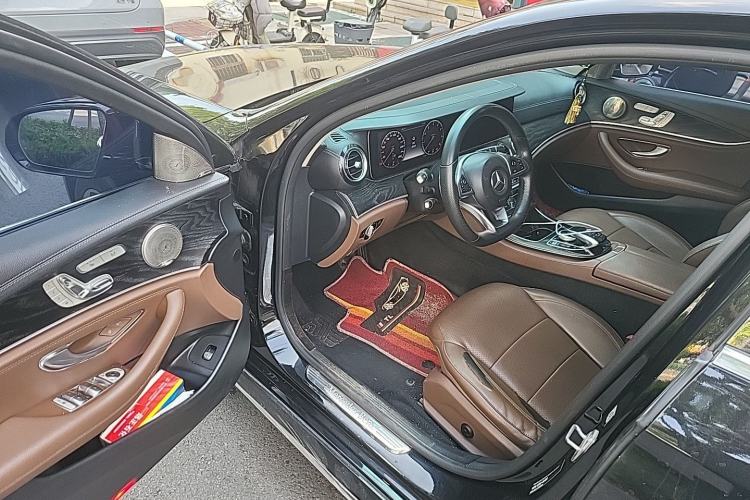 Used Mercedes-Benz E-Class 2016 E 300 L Sporty and Stylish Model Driver Seat