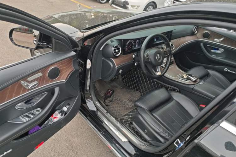 Used Mercedes-Benz E-Class 2016 E 200 L Driver Seat