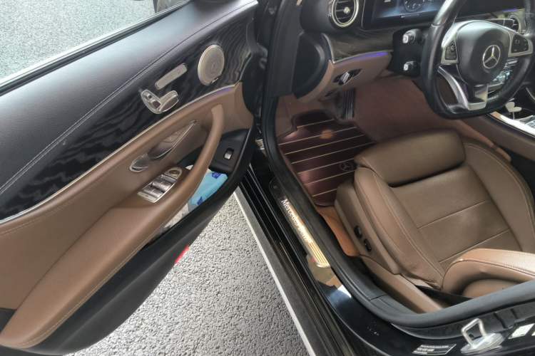Used Mercedes-Benz E-Class 2016 E 200 L Sport Edition Driver Seat