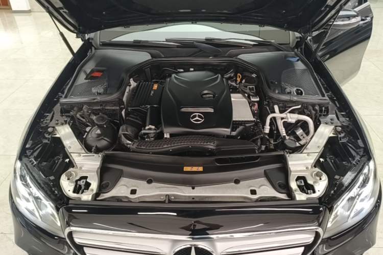 Used Mercedes-Benz E-Class 2016 E 200 L Sport Edition Engine Bay