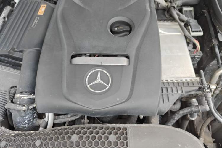 Used Mercedes-Benz E-Class 2016 E 200 L Sport Edition Engine Bay
