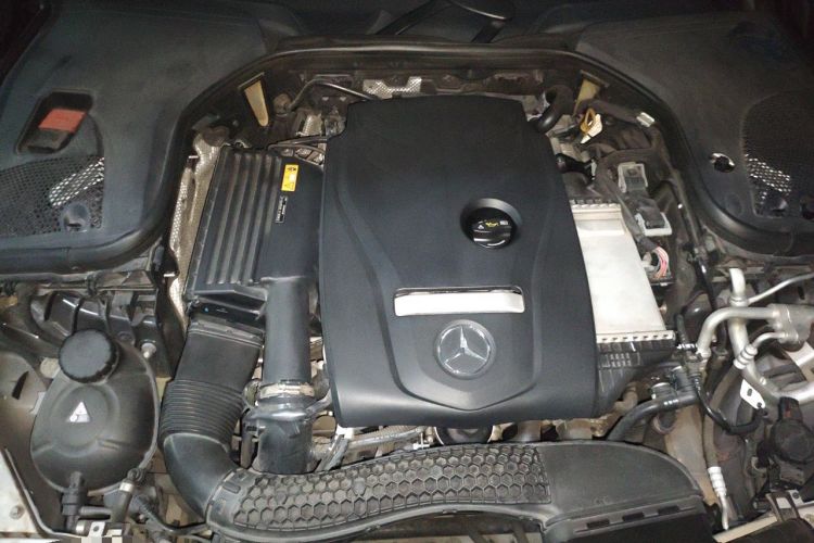 Used Mercedes-Benz E-Class 2016 E 300 L Stylish Model Engine Bay