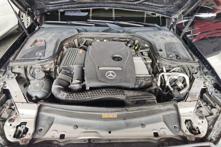 Used Mercedes-Benz E-Class 2016 E 300 L Stylish Model Engine Bay