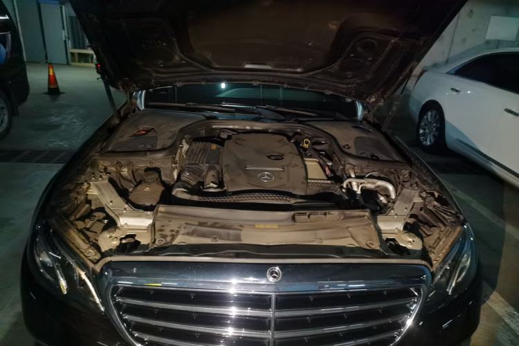 Used Mercedes-Benz E-Class 2016 E 300 L Stylish Model Engine Bay