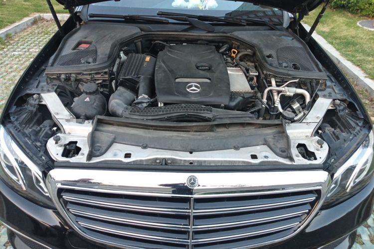 Used Mercedes-Benz E-Class 2016 E 300 L Stylish Model Engine Bay