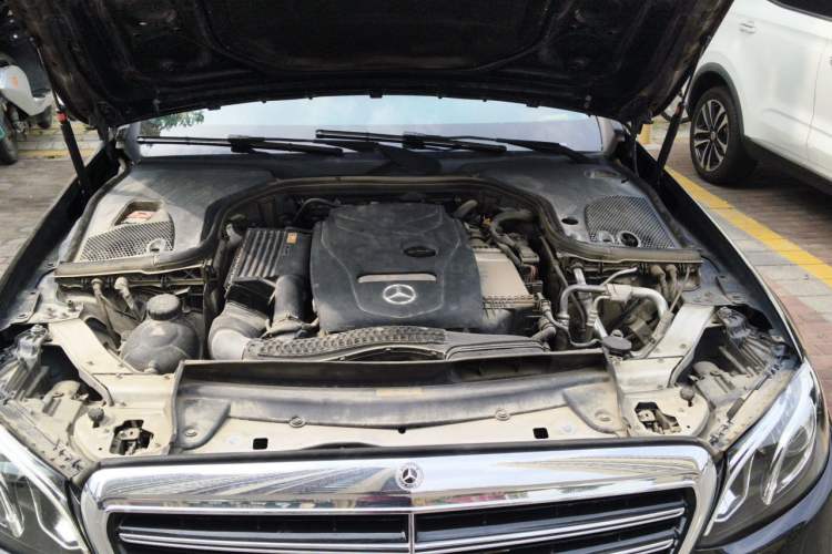 Used Mercedes-Benz E-Class 2016 E 300 L Luxury Model Engine Bay