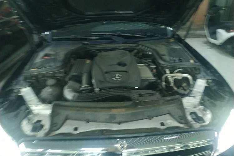 Used Mercedes-Benz E-Class 2016 E 300 L Luxury Model Engine Bay