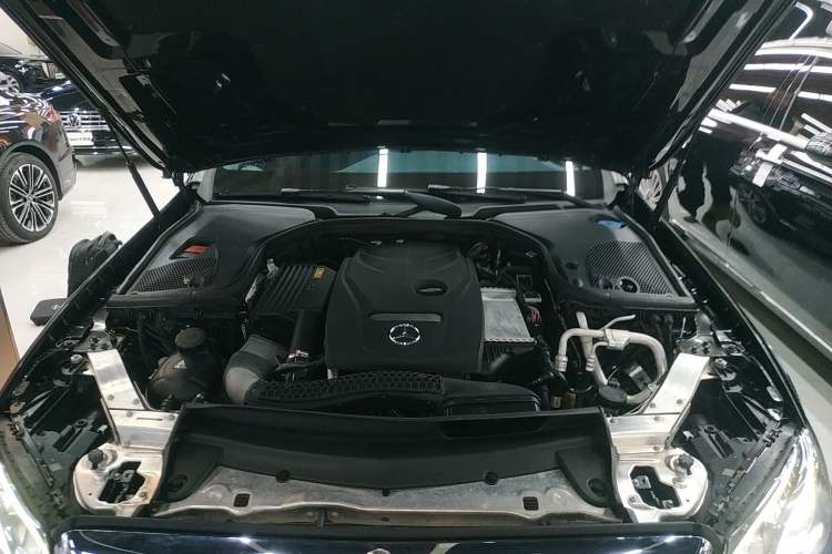 Used Mercedes-Benz E-Class 2016 E 300 L Stylish Model Engine Bay