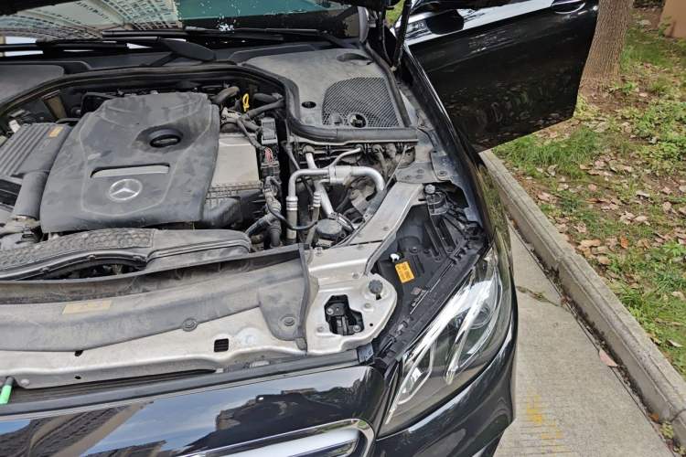 Used Mercedes-Benz E-Class 2016 E 300 L Sporty and Stylish Model Engine Bay Left